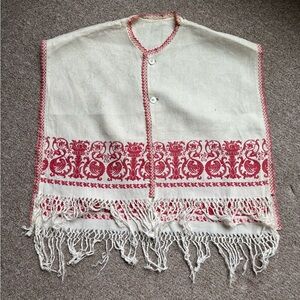 19TH CENTURY CHILDS CAPE